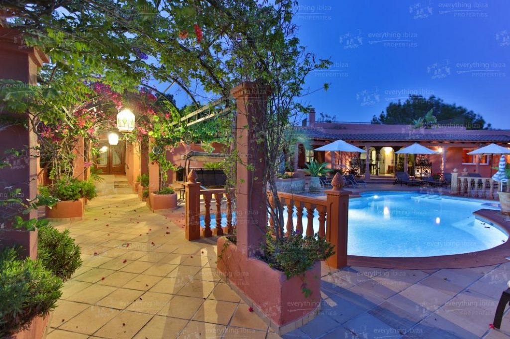 ei-703-60can-sol-villa-holiday-rental-ibiza-property-46