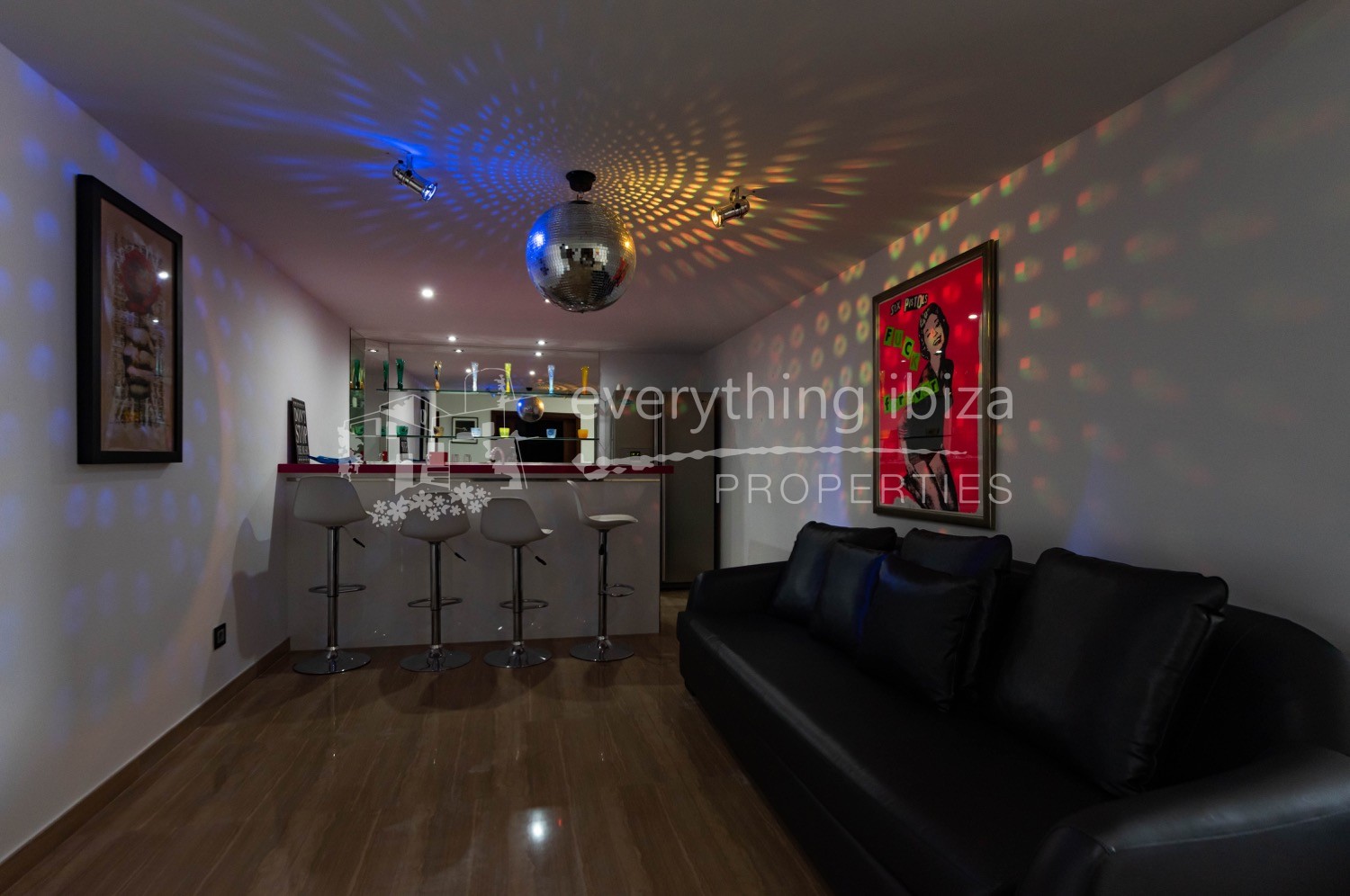 ref 1183 - Exquisite Villa for sale in Ibiza by everything ibiza Properties