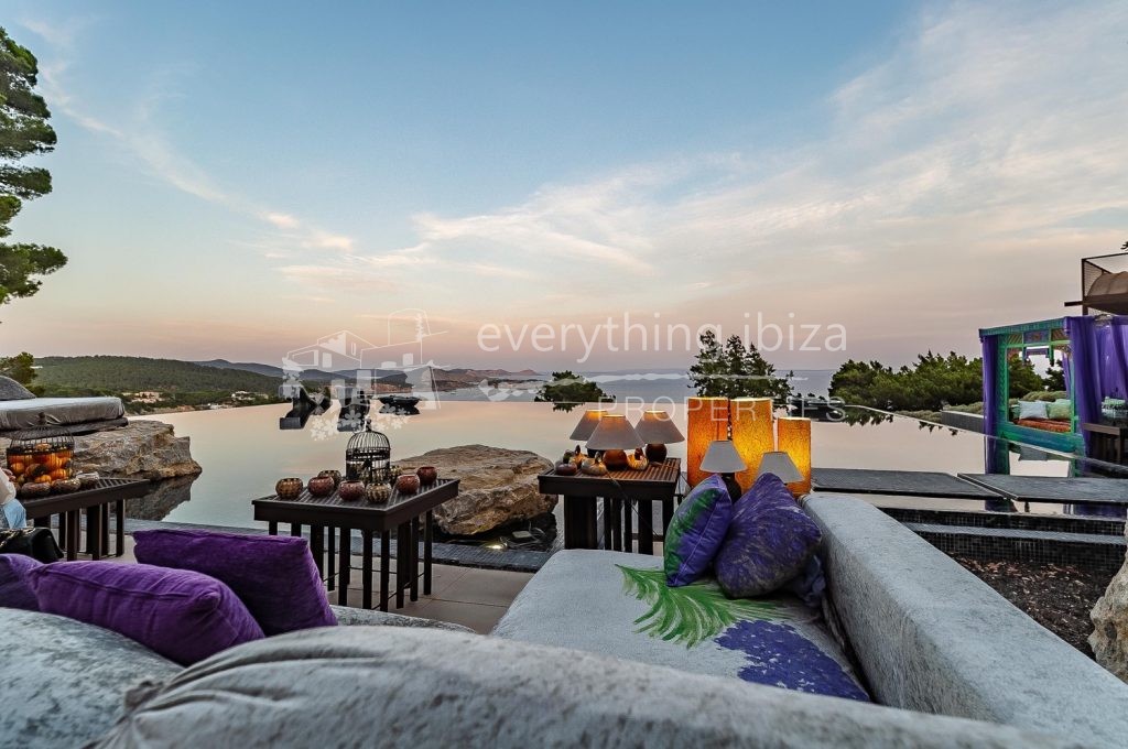 Majestic luxury villa for sale by everything ibiza Properties