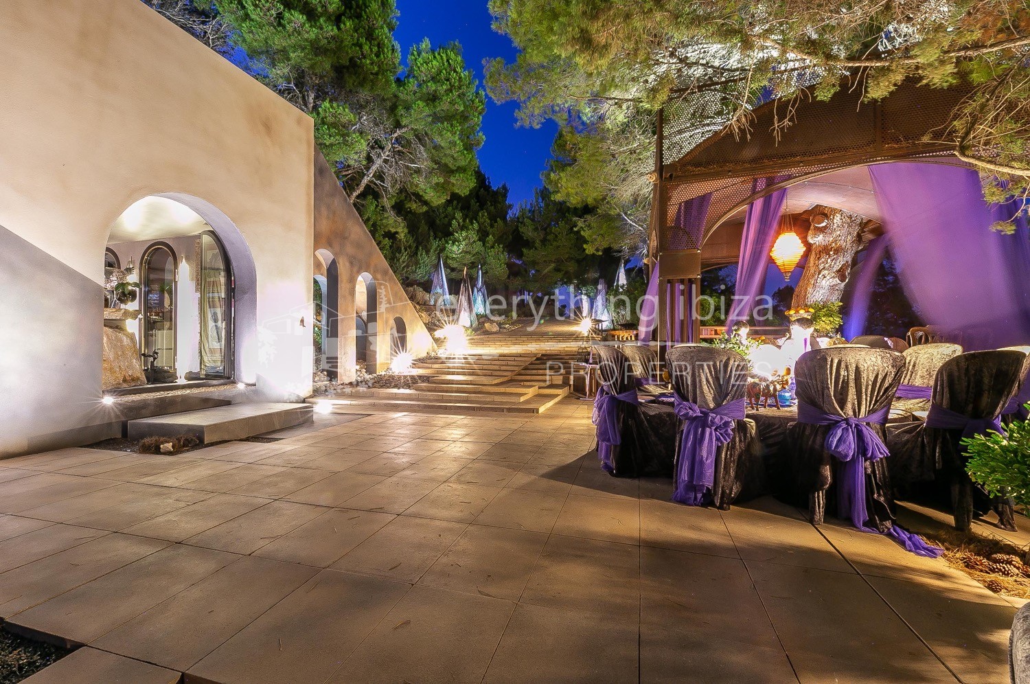 Majestic luxury villa for sale by everything ibiza Properties