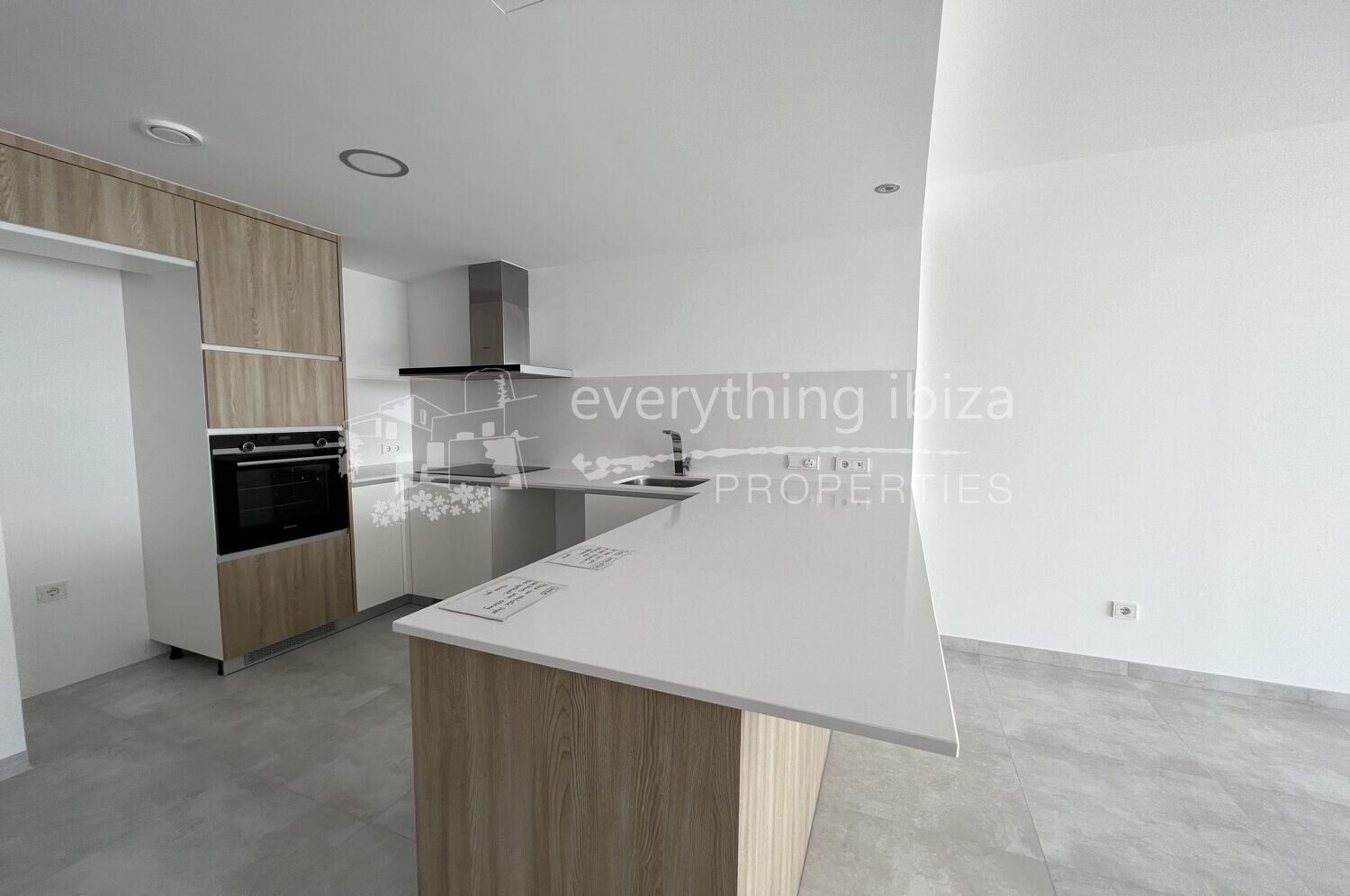 Quality Frontline 2 Bed Apartment in Cala Gracio, ref. 1428, for sale in Ibiza by everything ibiza Properties