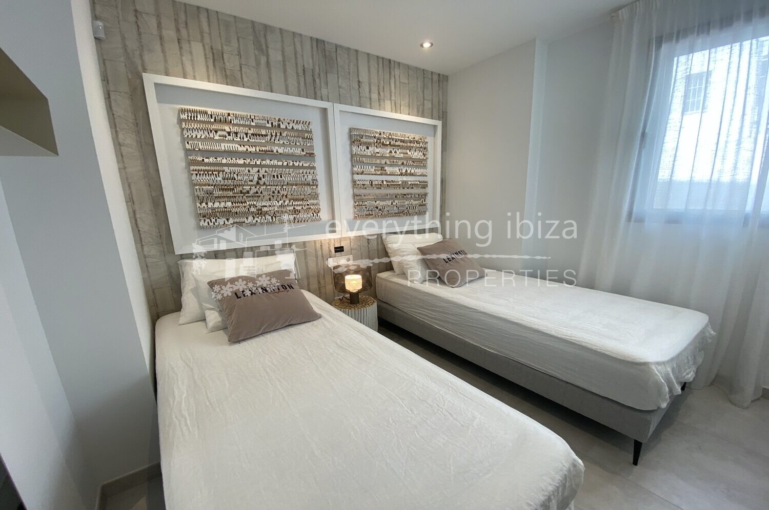 Quality Frontline 2 Bed Apartment in Cala Gracio, ref. 1428, for sale in Ibiza by everything ibiza Properties