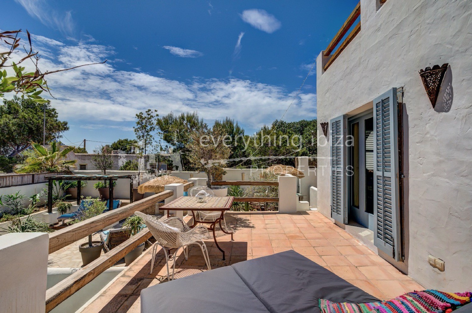 Magnificent villa with views, ref. 1267, for sale in Ibiza by everything ibiza Properties