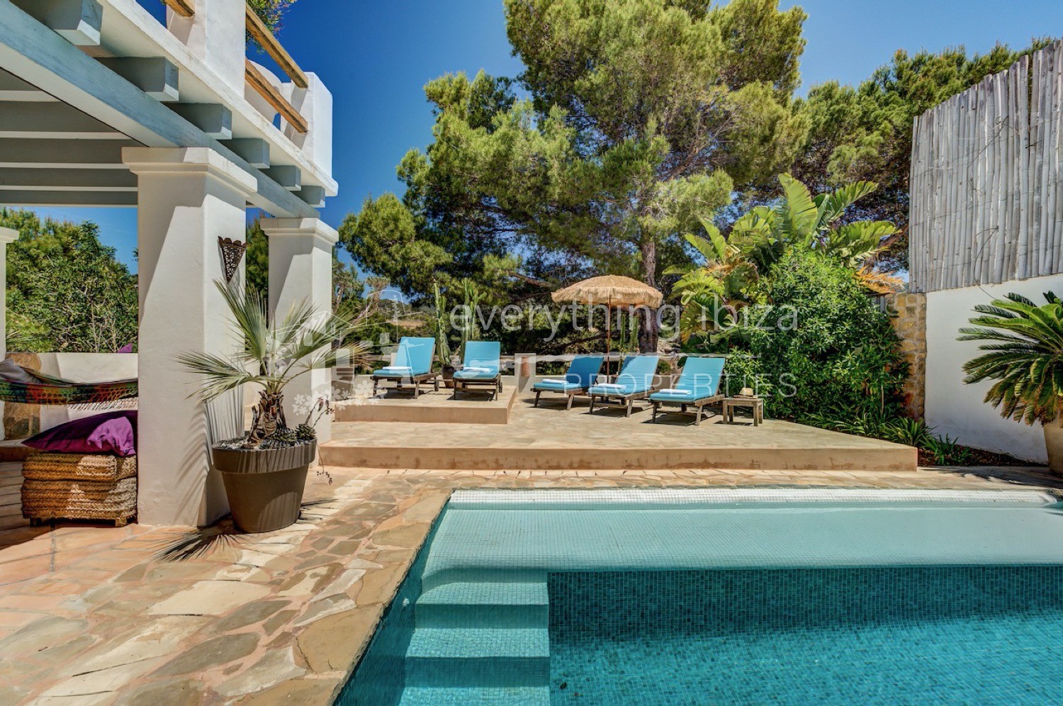 Magnificent villa with views, ref. 1267, for sale in Ibiza by everything ibiza Properties