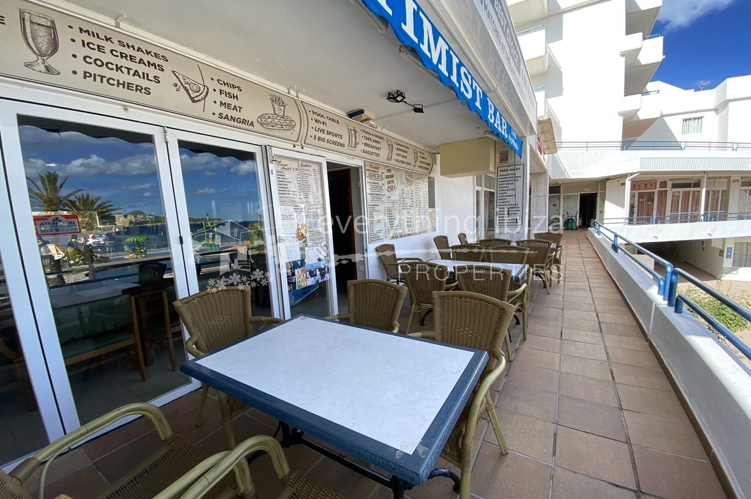 Popular sports bar & restaurant, ref. 1269, for sale in Ibiza by everything ibiza Properties