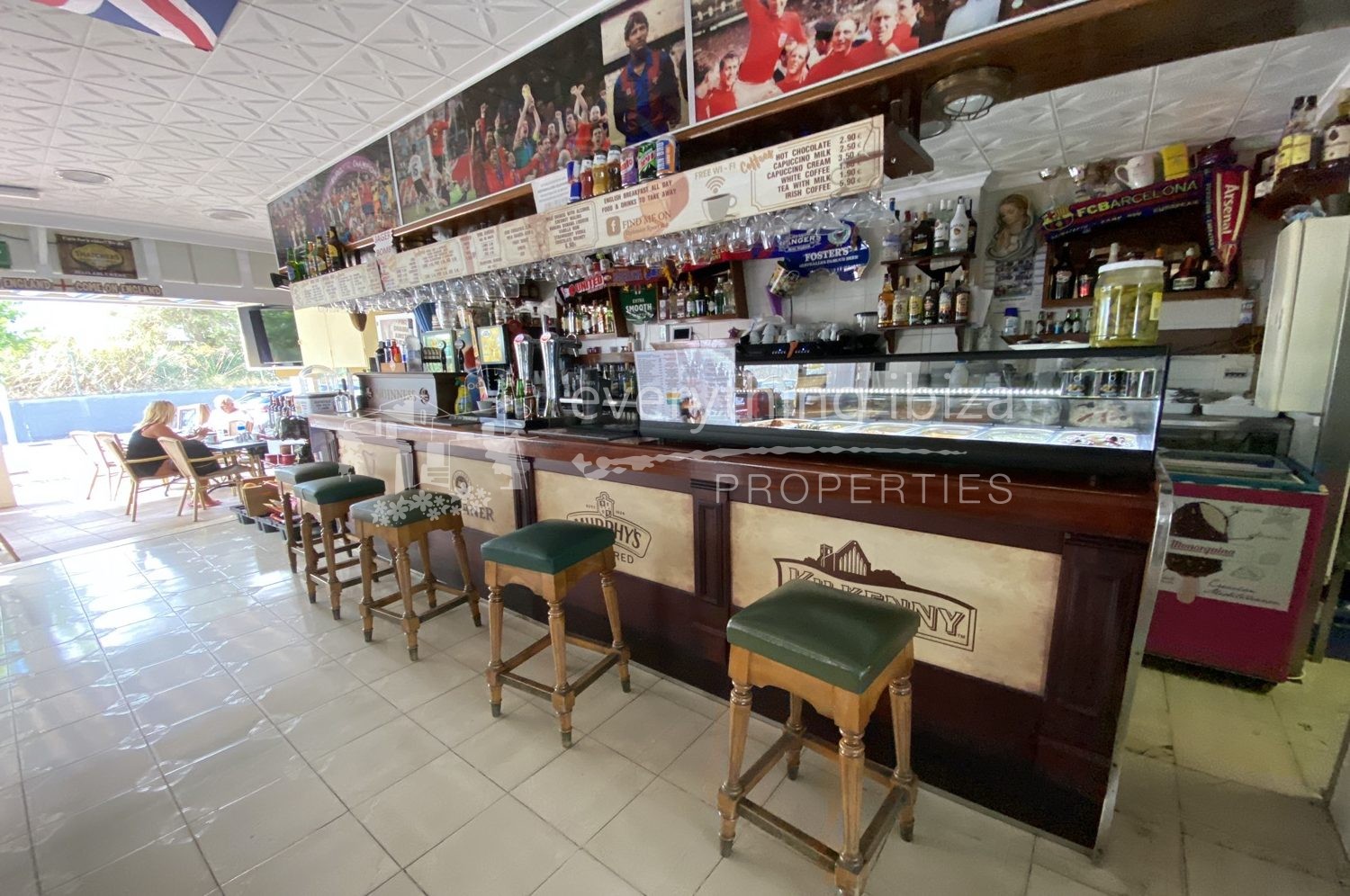 Popular sports bar & restaurant, ref. 1269, for sale in Ibiza by everything ibiza Properties
