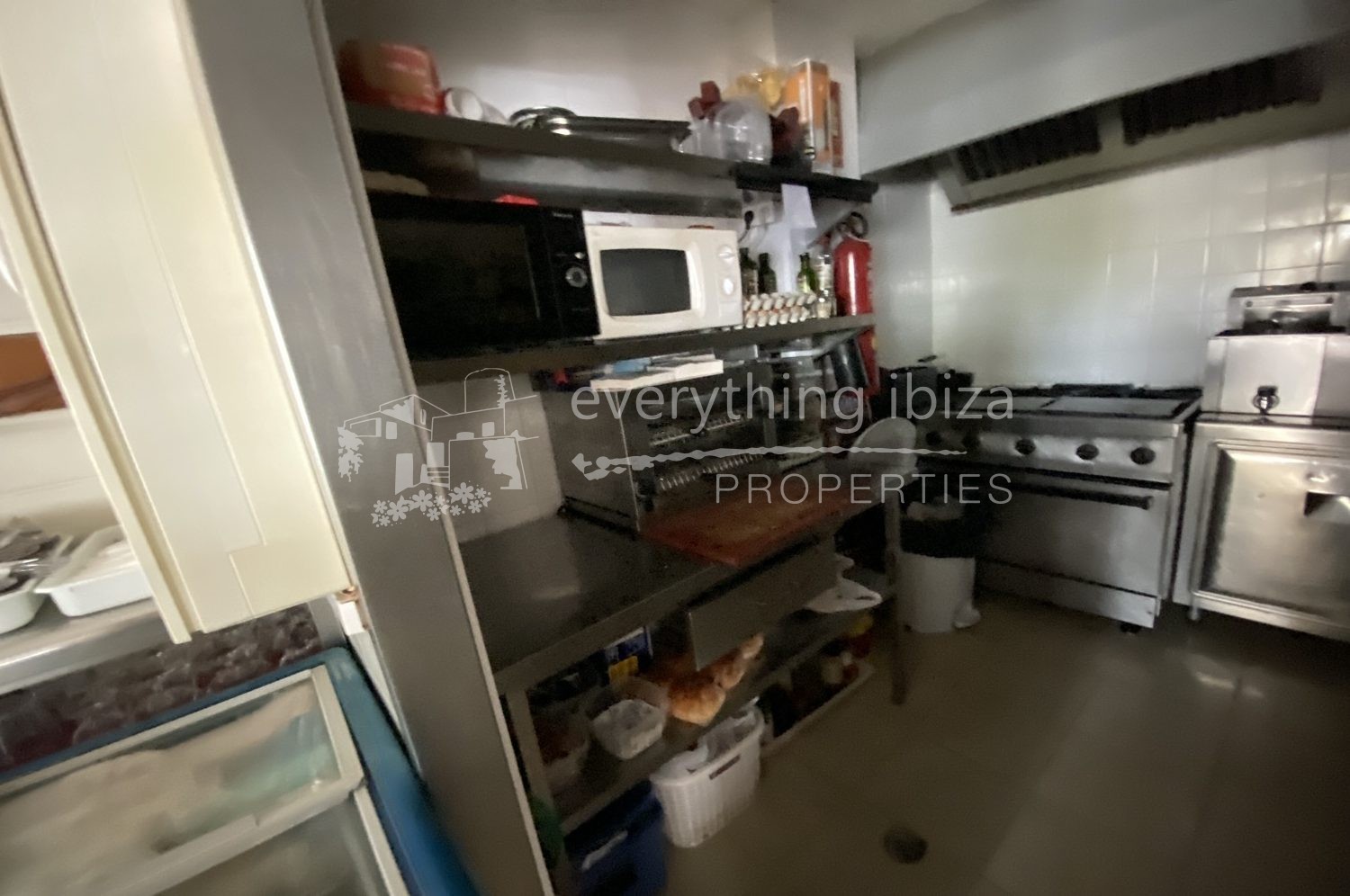 Popular sports bar & restaurant, ref. 1269, for sale in Ibiza by everything ibiza Properties