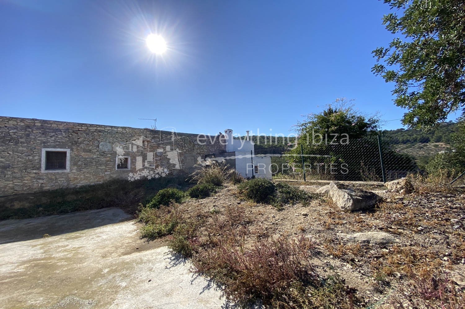 Detached villa & finca, ref. 1280, for sale in Ibiza by everything ibiza Properties