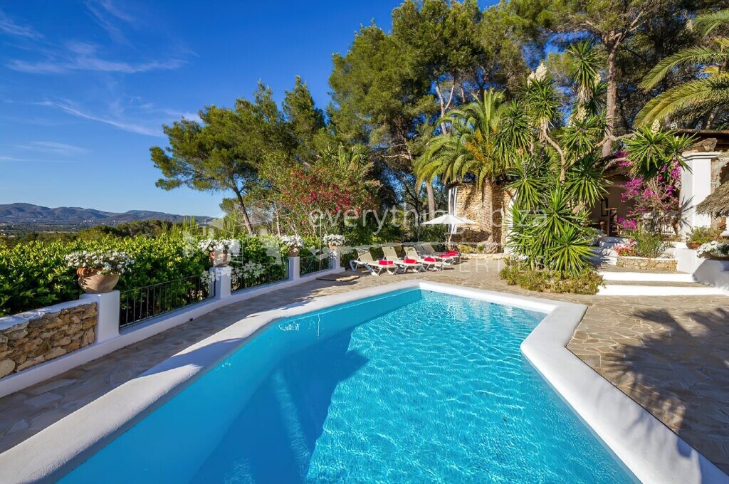 Historic 150 Year Old Palatial Finca, ref. 1341, for sale in Ibiza by everything ibiza Properties