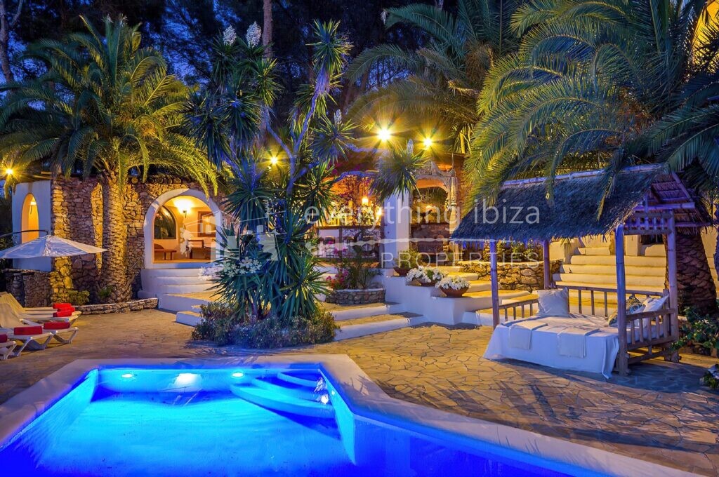 Historic 150 Year Old Palatial Finca, ref. 1341, for sale in Ibiza by everything ibiza Properties