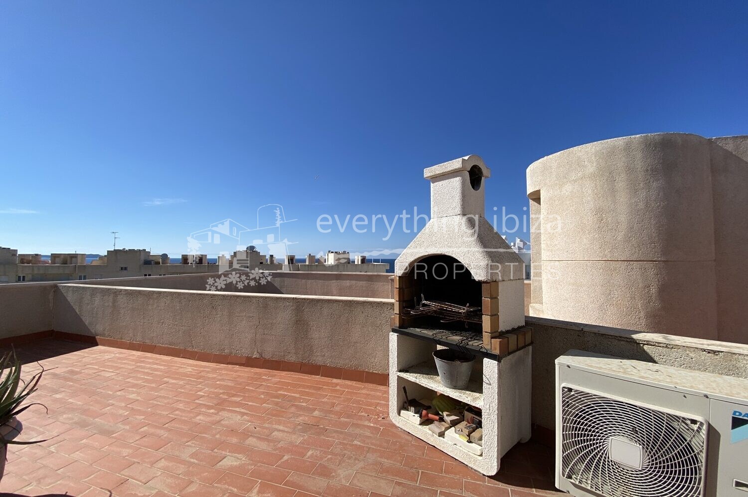 Penthouse apartment close to the sea, ref. 1336, for sale in Ibiza by everything ibiza Properties