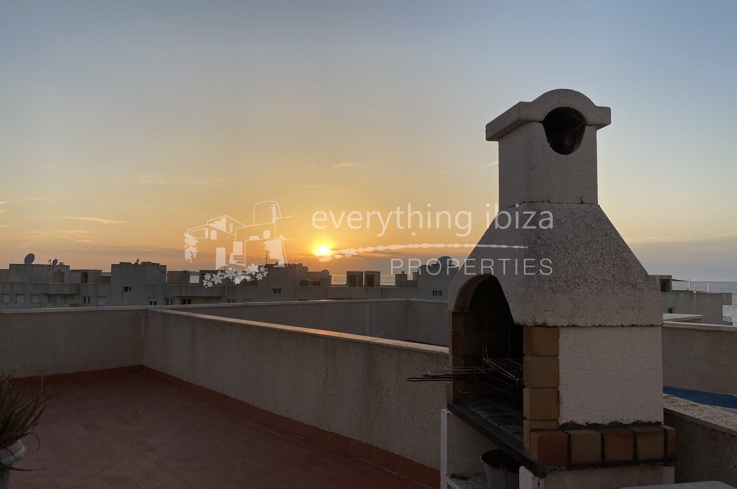 Penthouse apartment close to the sea, ref. 1336, for sale in Ibiza by everything ibiza Properties