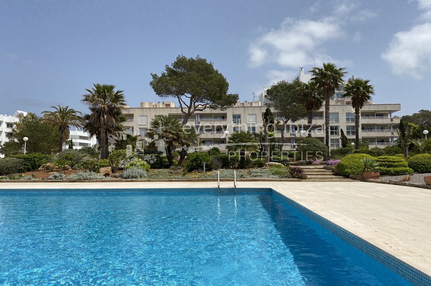 Penthouse apartment close to the sea, ref. 1336, for sale in Ibiza by everything ibiza Properties