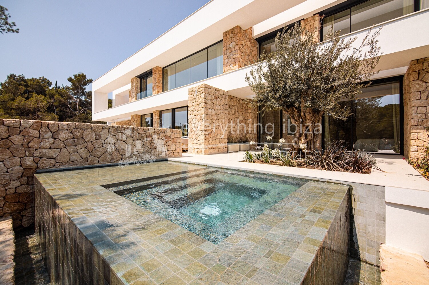 Luxury Minimalistic New Build Villas Located at Roca Llisa, ref. 1613, for sale in Ibiza by everything ibiza Properties