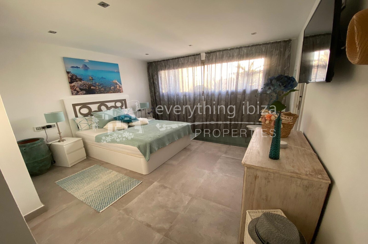 Magnificent Villa of Quality with Super Views, ref. 1365, for sale in Ibiza by everything ibiza Properties