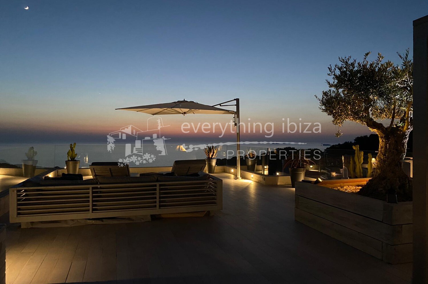 Magnificent Villa of Quality with Super Views, ref. 1365, for sale in Ibiza by everything ibiza Properties