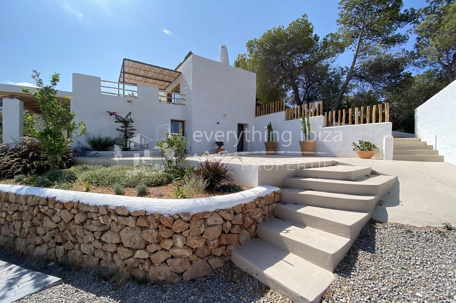 Beautiful Villa with Sea and Sunset Views, ref. 1380, for sale in Ibiza by everything ibiza Properties