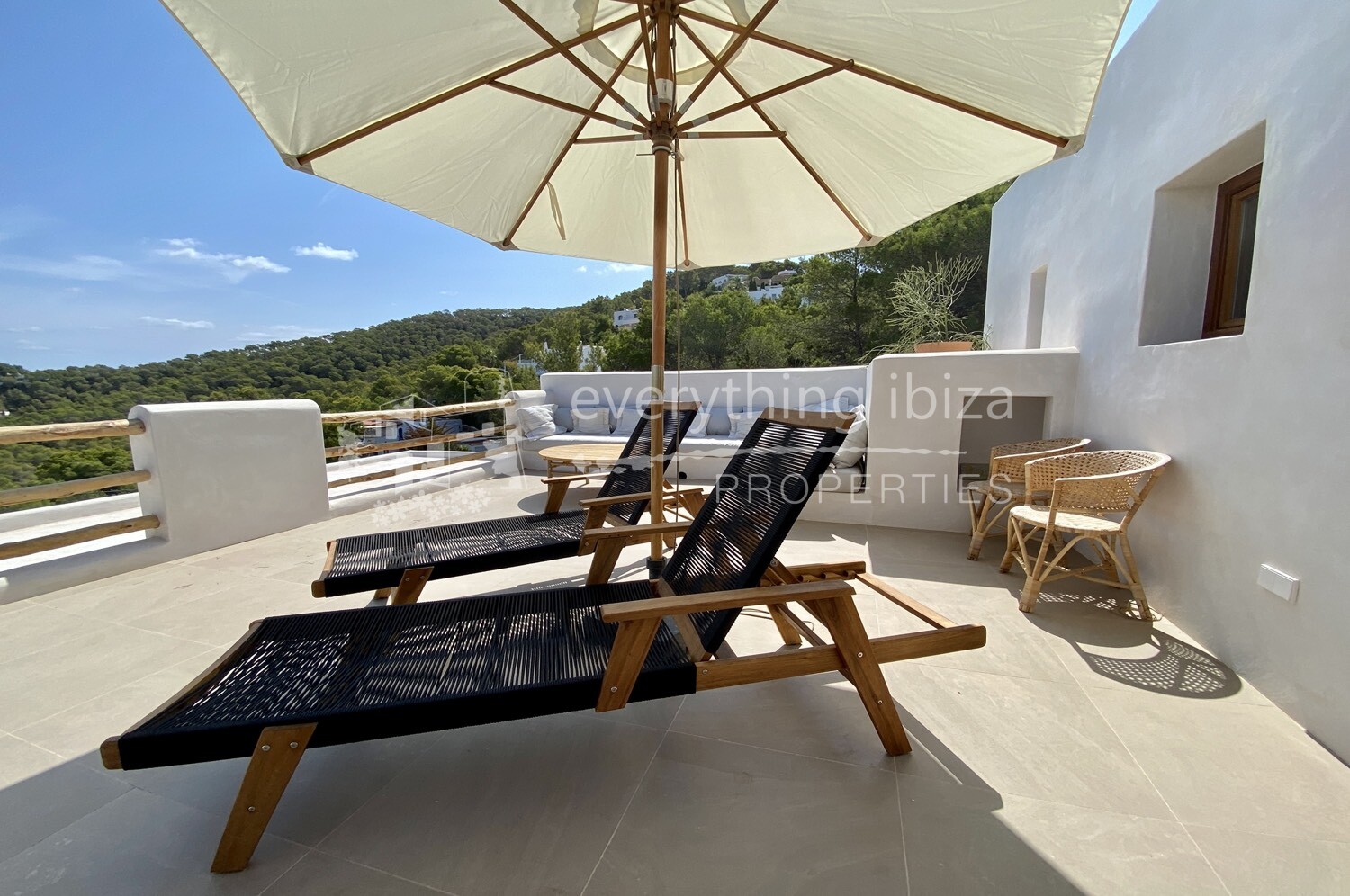 Beautiful Villa with Sea and Sunset Views, ref. 1380, for sale in Ibiza by everything ibiza Properties