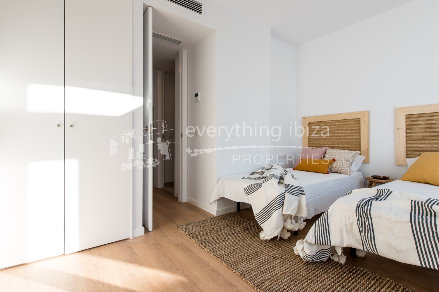 New Build Luxury Modern Townhouses, ref. 1382, for sale in Ibiza by everything ibiza Properties