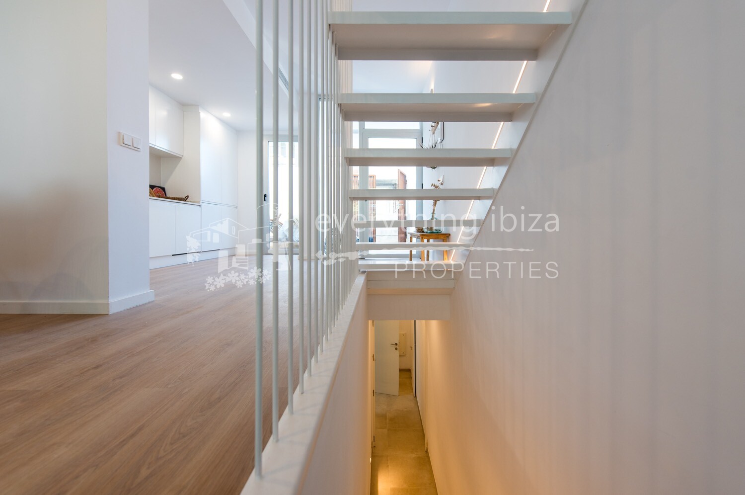 New Build Luxury Modern Townhouses, ref. 1382, for sale in Ibiza by everything ibiza Properties