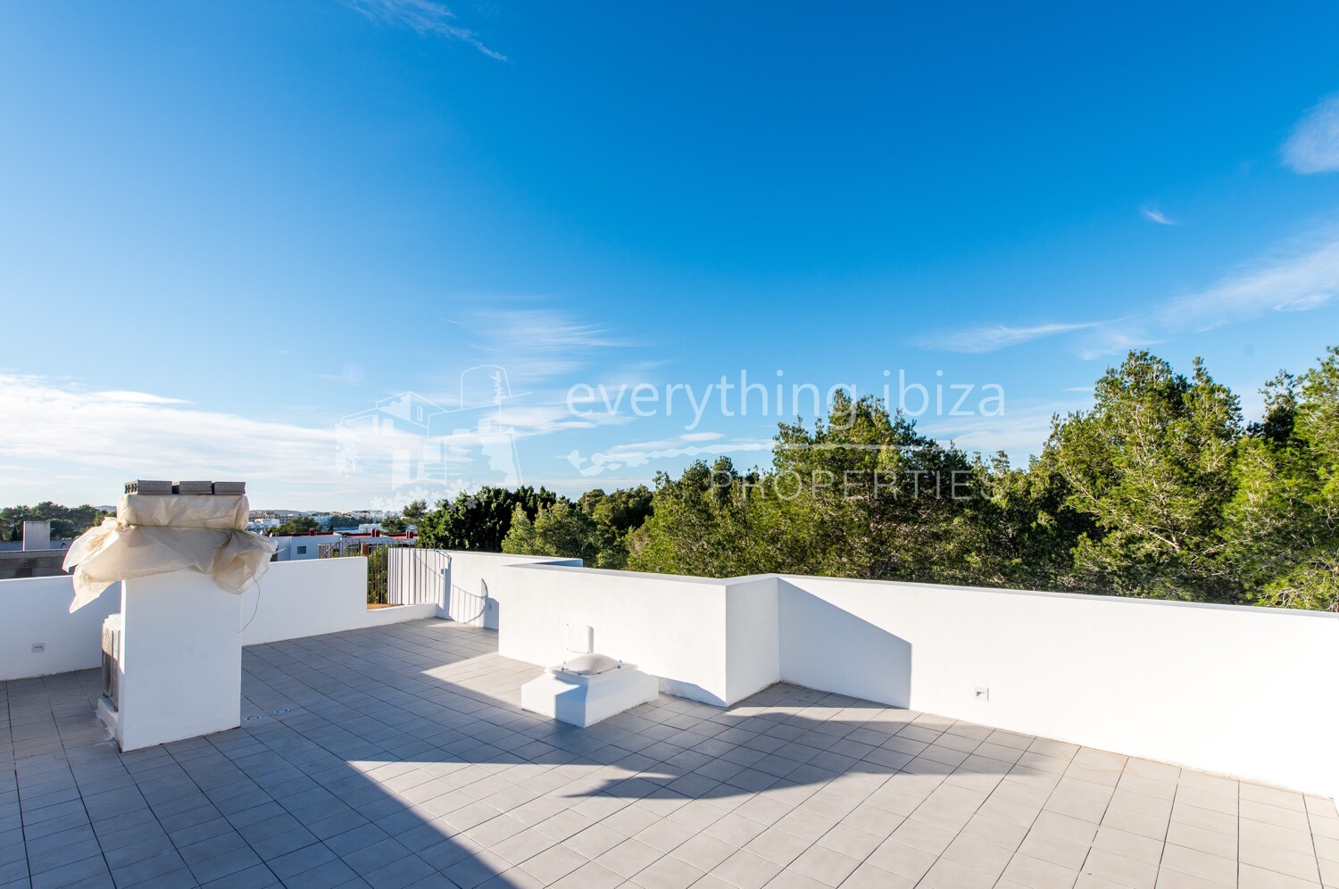 New Build Luxury Modern Townhouses, ref. 1382, for sale in Ibiza by everything ibiza Properties