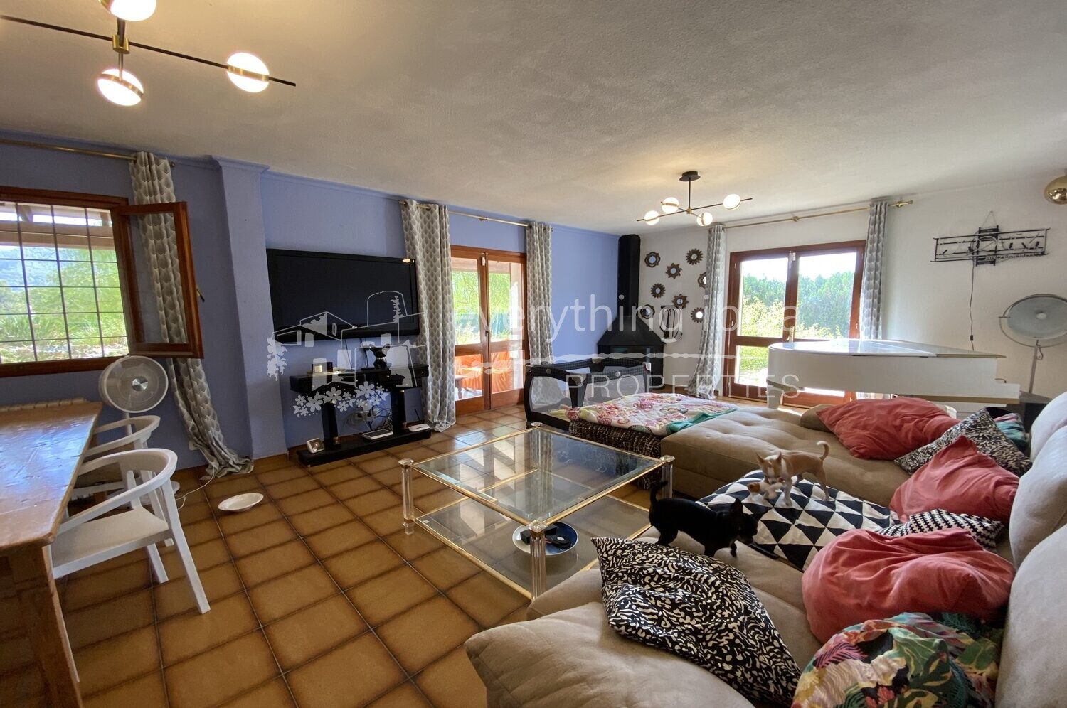 Charming Tradition Style Villa on a Large Rural Plot, ref. 1389, for sale in Ibiza by everything ibiza Properties