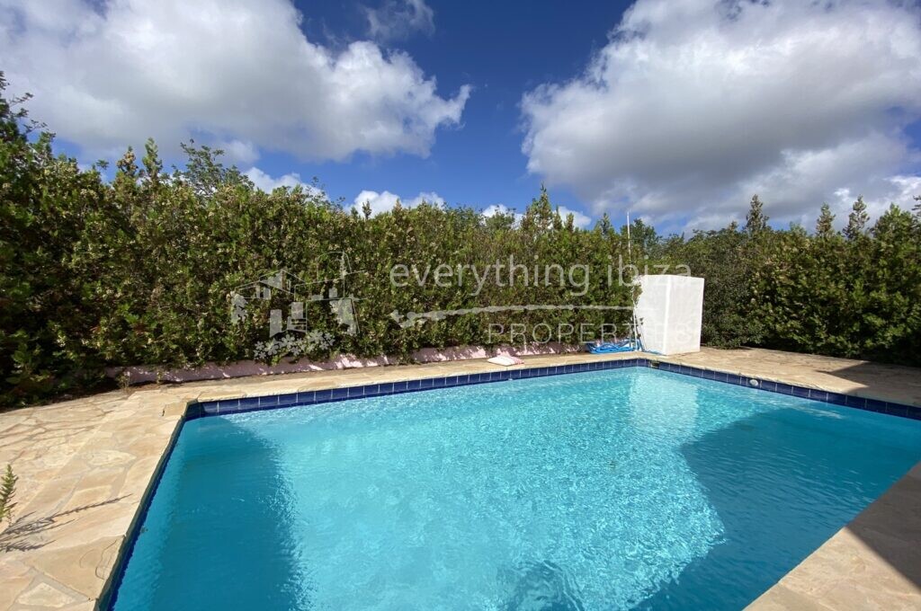 Charming Tradition Style Villa on a Large Rural Plot, ref. 1389, for sale in Ibiza by everything ibiza Properties