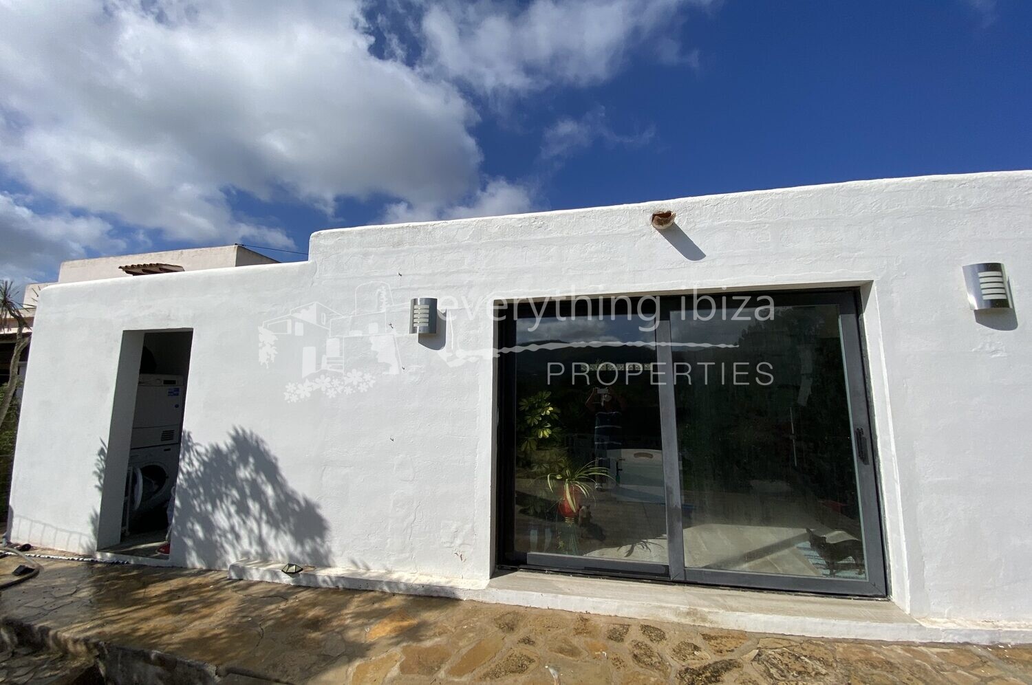 Charming Tradition Style Villa on a Large Rural Plot, ref. 1389, for sale in Ibiza by everything ibiza Properties