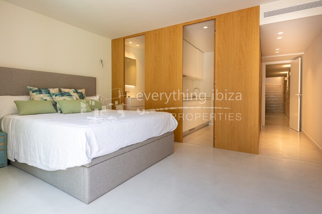 Exquisite Modern Villa with Tourist License, ref. 1391, for sale in Ibiza by everything ibiza Properties