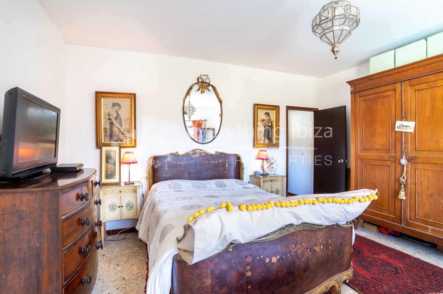Traditional Villa in the Heart of the Ibiza Countryside, ref. 1406, for sale in Ibiza by everything ibiza Properties