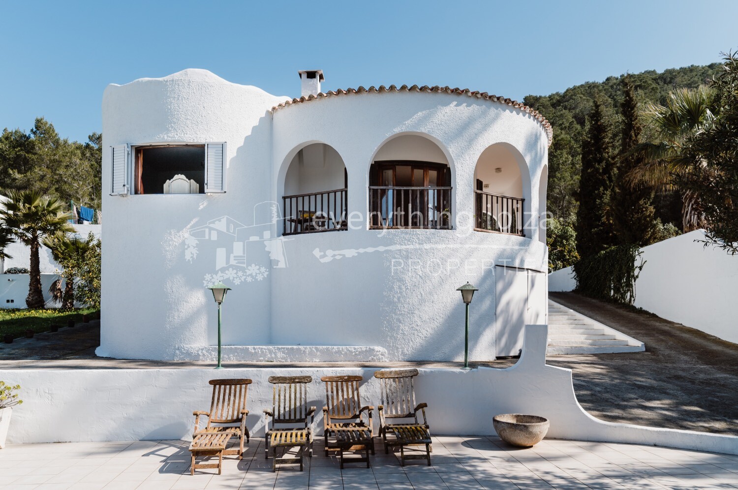 Traditional Villa in the Heart of the Ibiza Countryside, ref. 1406, for sale in Ibiza by everything ibiza Properties