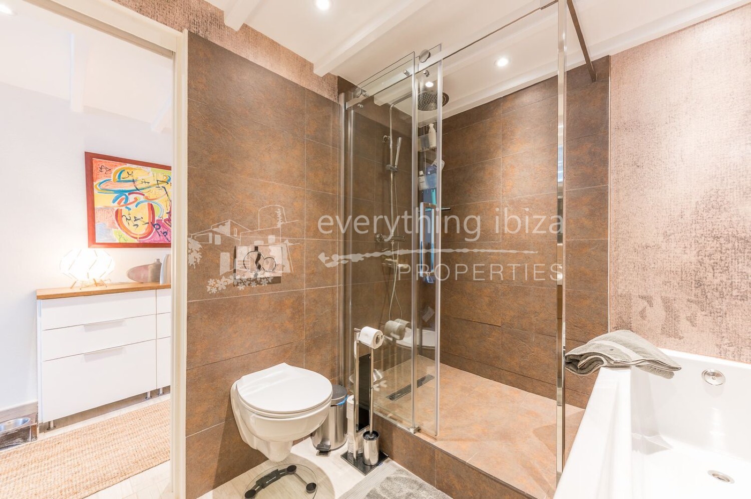 Lovely Townhouse in Dalt Vila Area of Ibiza Town, ref. 1407, for sale in Ibiza by everything ibiza Properties