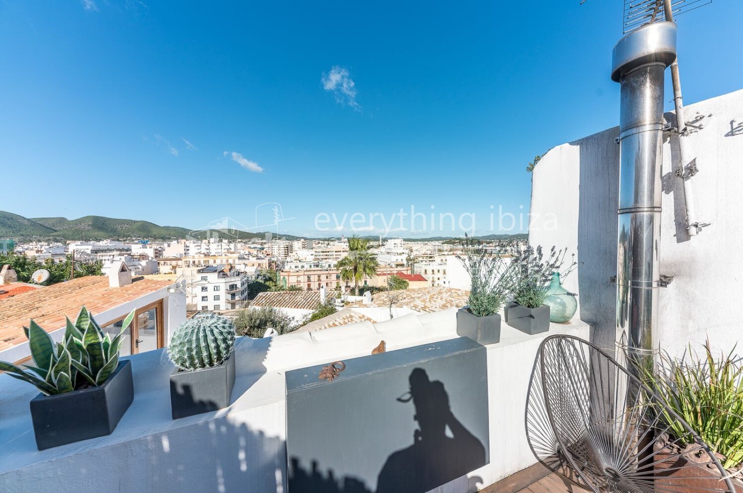 Lovely Townhouse in Dalt Vila Area of Ibiza Town, ref. 1407, for sale in Ibiza by everything ibiza Properties