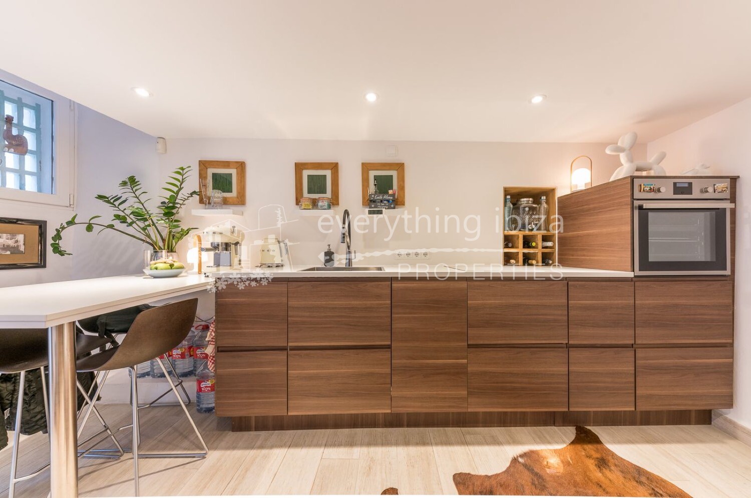 Lovely Townhouse in Dalt Vila Area of Ibiza Town, ref. 1407, for sale in Ibiza by everything ibiza Properties