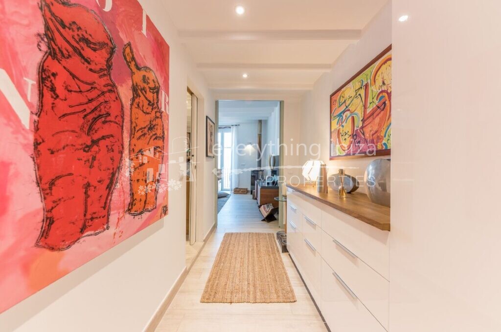Lovely Townhouse in Dalt Vila Area of Ibiza Town, ref. 1407, for sale in Ibiza by everything ibiza Properties
