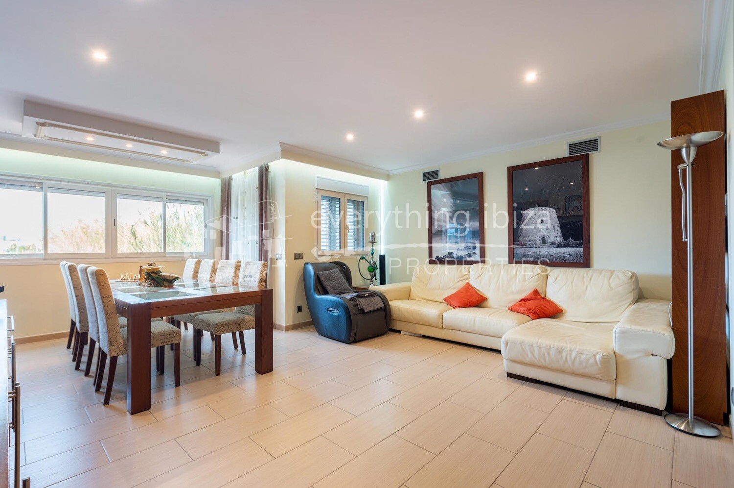 Renovated Apartment of Quality in Super Location, ref. 1418, for sale in Ibiza by everything ibiza Properties