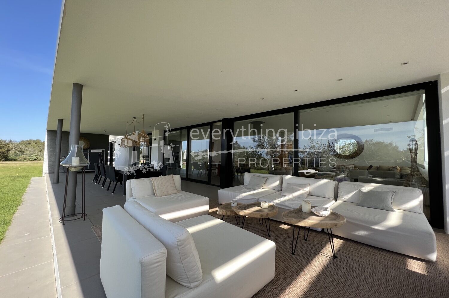 Magnificent Modern Villa Set in Beautiful Countryside, ref. 1423, for sale in Ibiza by everything ibiza Properties