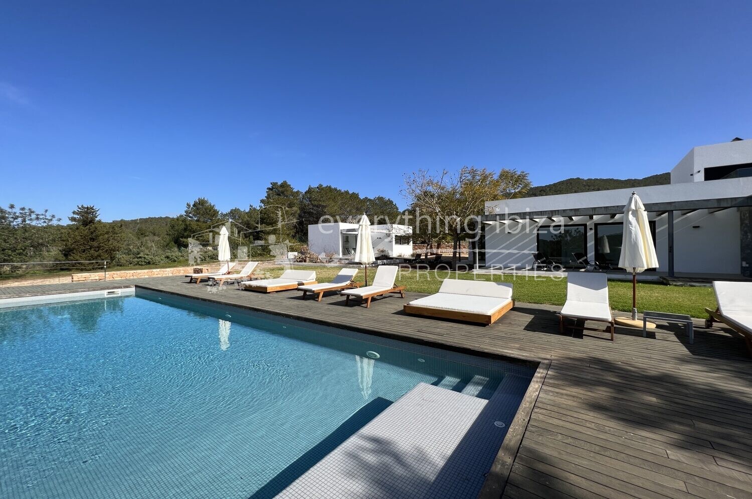 Magnificent Modern Villa Set in Beautiful Countryside, ref. 1423, for sale in Ibiza by everything ibiza Properties