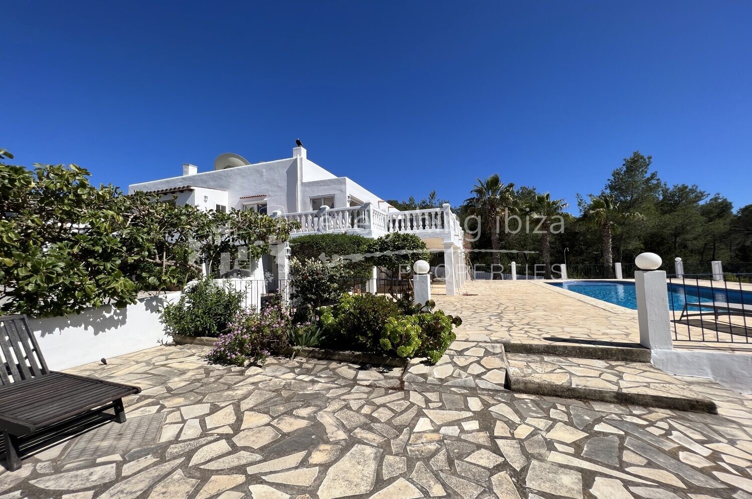 Beautiful Villa with Tourist License in Peaceful Countryside, ref. 1441, for sale in Ibiza by everything ibiza Properties