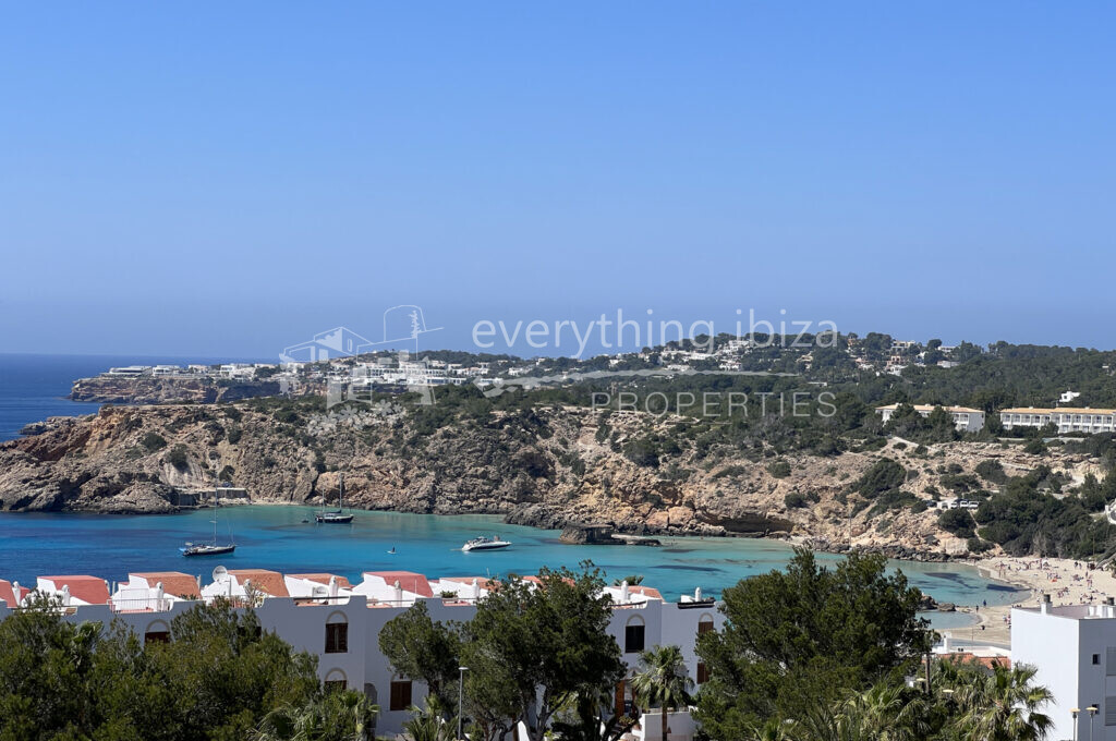 Stunning Duplex Penthouse with Roof Solarium & Amazing Views, ref. 1446, for sale in Ibiza by everything ibiza Properties