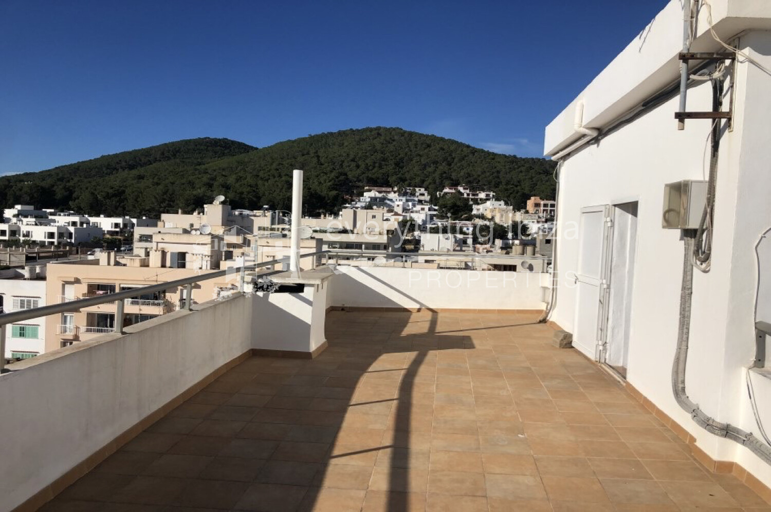 Residential Block with 14 Apartments in Central Santa Eulalia, ref. 1449, for sale in Ibiza by everything ibiza Properties