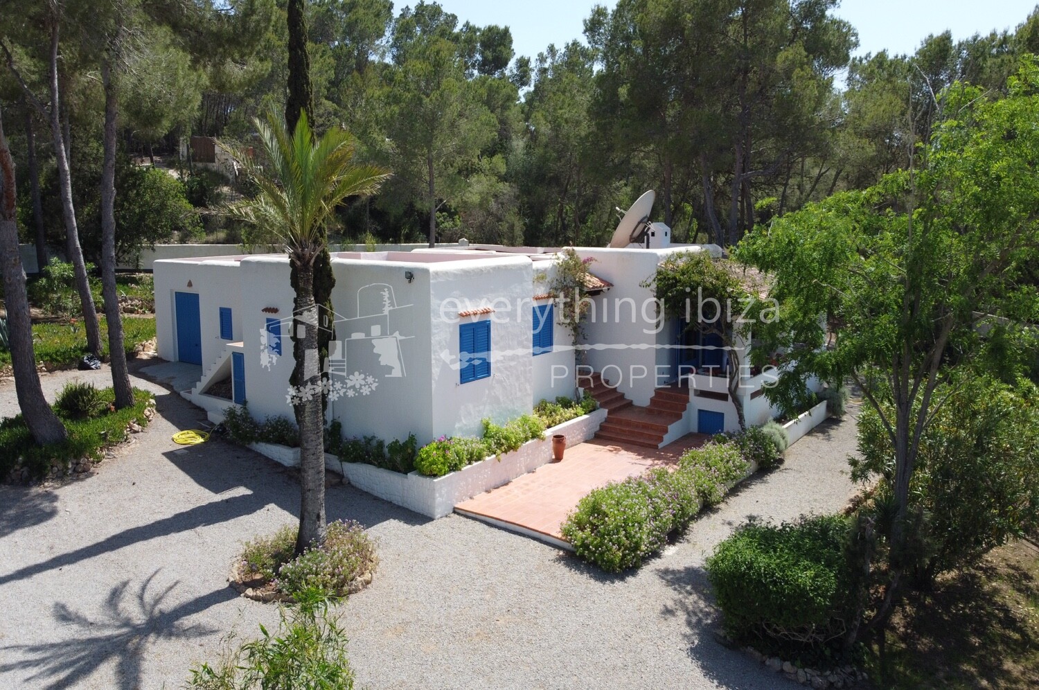 Peaceful & Private Detached Villa with Pool & Gardens, ref. 1454, for sale in Ibiza by everything ibiza Properties