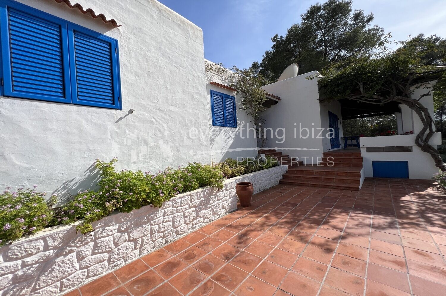 Peaceful & Private Detached Villa with Pool & Gardens, ref. 1454, for sale in Ibiza by everything ibiza Properties