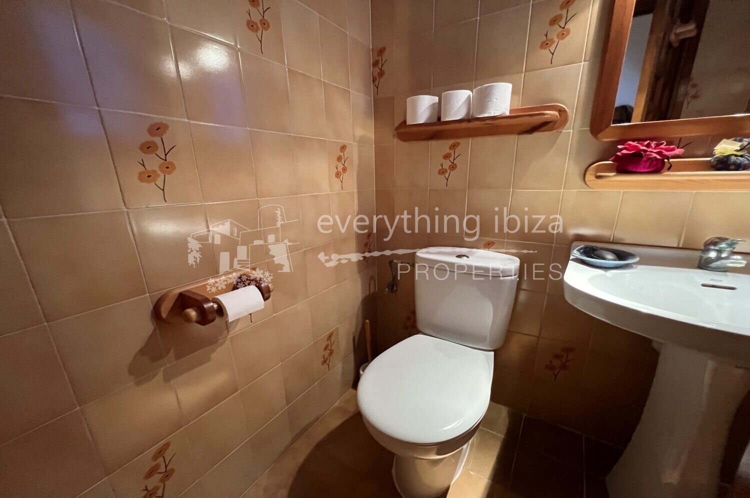 Peaceful & Private Detached Villa with Pool & Gardens, ref. 1454, for sale in Ibiza by everything ibiza Properties