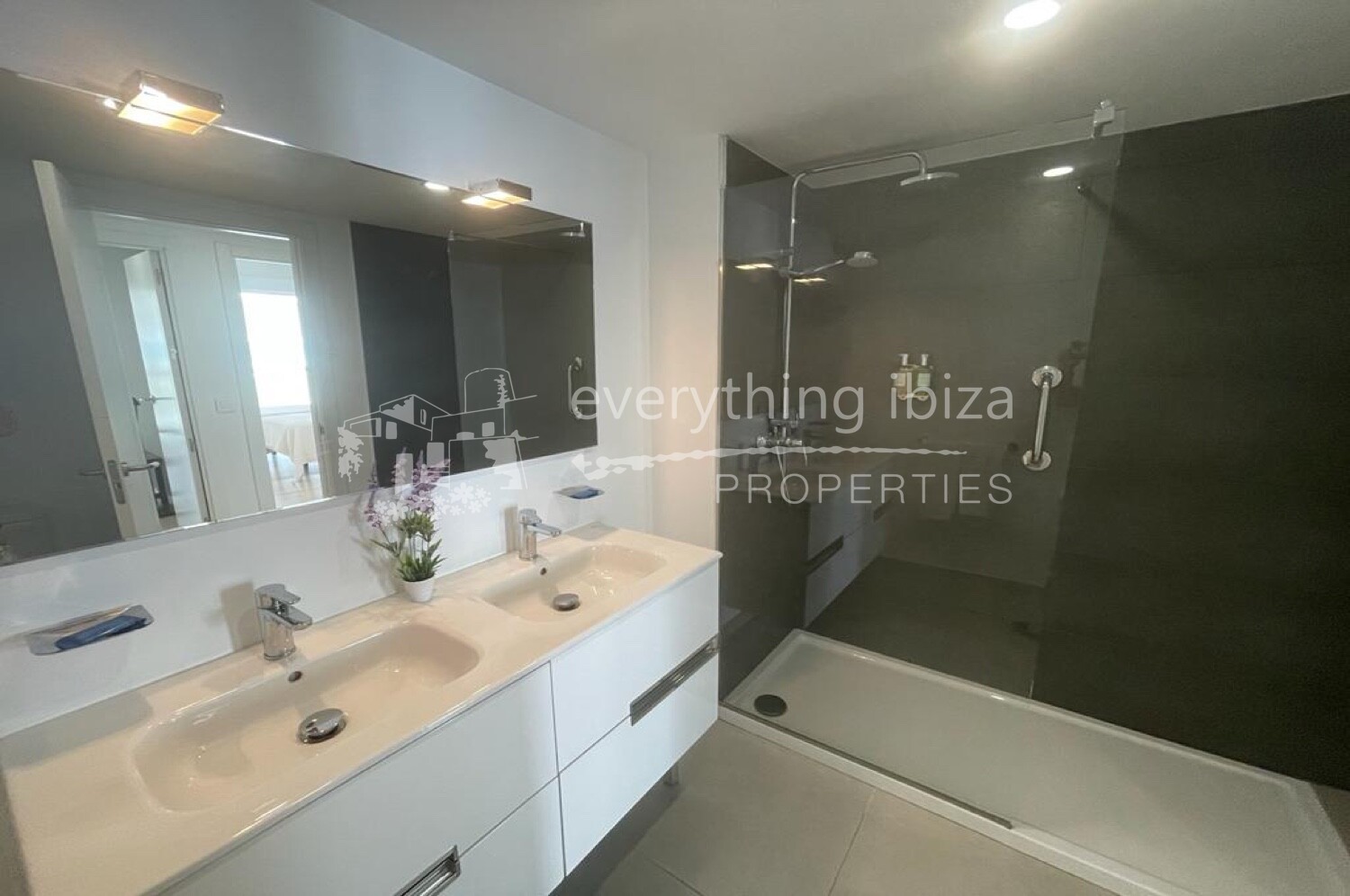 3 Bed Modern Frontline Apartment with Sea Views, ref. 1456, for sale in Ibiza by everything ibiza Properties