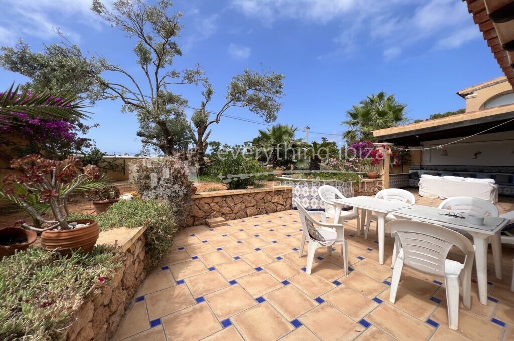 Charming Ground Floor Apartment Close to Beaches, ref. 1459, for sale in Ibiza by everything ibiza Properties
