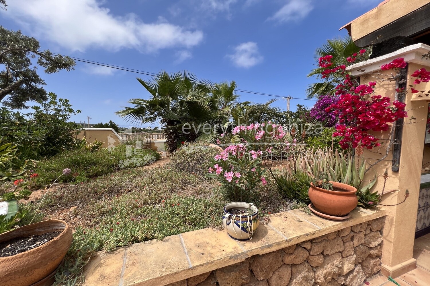 Charming Ground Floor Apartment Close to Beaches, ref. 1459, for sale in Ibiza by everything ibiza Properties