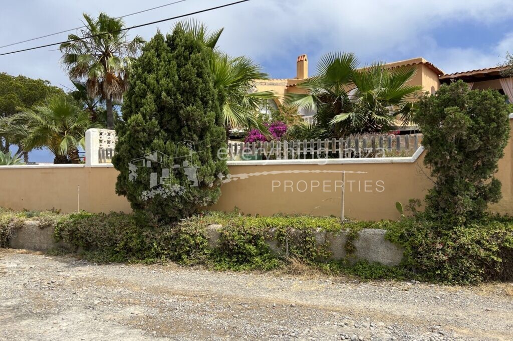 Charming Ground Floor Apartment Close to Beaches, ref. 1459, for sale in Ibiza by everything ibiza Properties