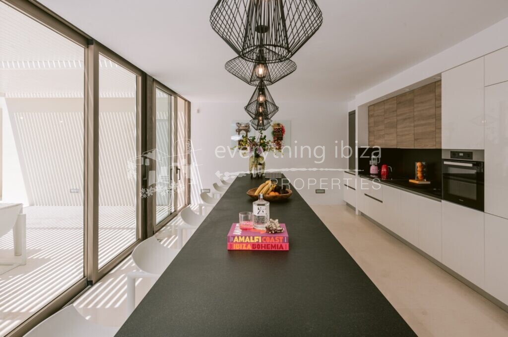 Stunning Cosmopolitan Villa Beautifully Designed & Styled, ref. 1463, for sale in Ibiza by everything ibiza Properties
