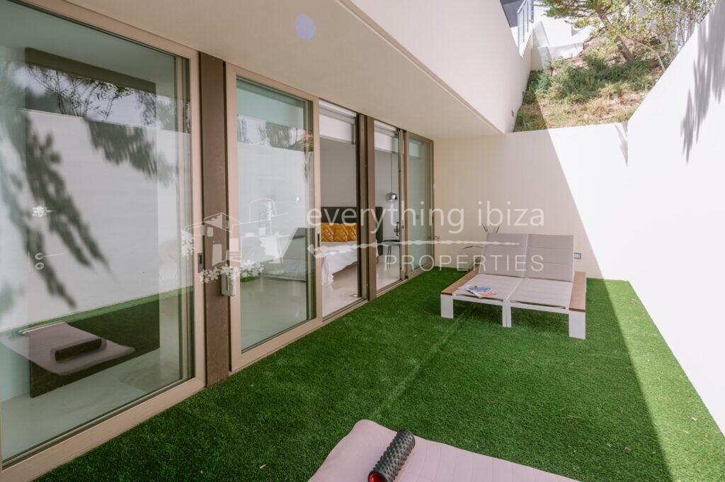 Stunning Cosmopolitan Villa Beautifully Designed & Styled, ref. 1463, for sale in Ibiza by everything ibiza Properties
